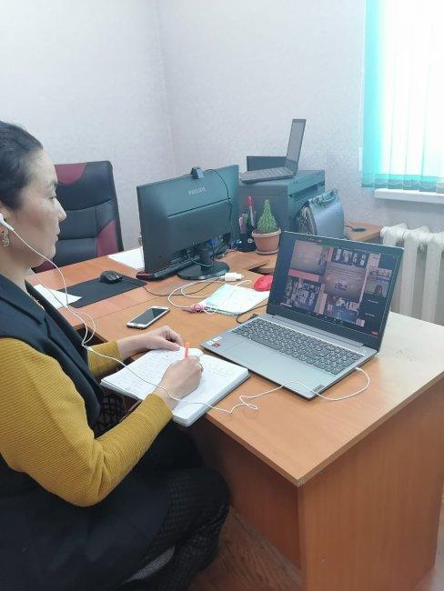 26.02.2021 ж "Шет тілі пәнінің оқыту сапасын жақсарту жолдары" тақырыбында стендік сессия өткізілді.